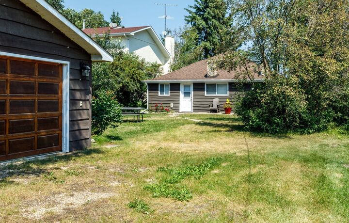 Property Photo: 40422 Range Road 10 48 AB T0C 0J0