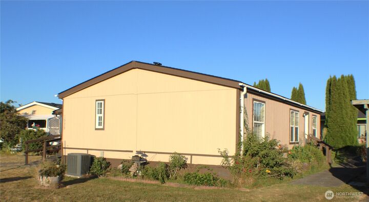 Property Photo:  1529  Bishop Rd. D  WA 98532 