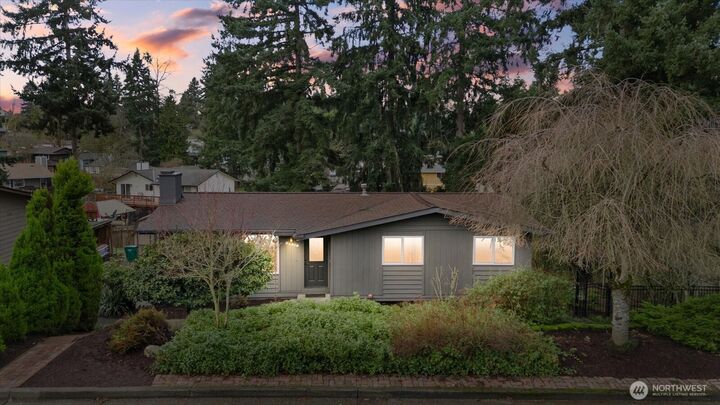 Property Photo: 34515 25th Avenue SW WA 98023