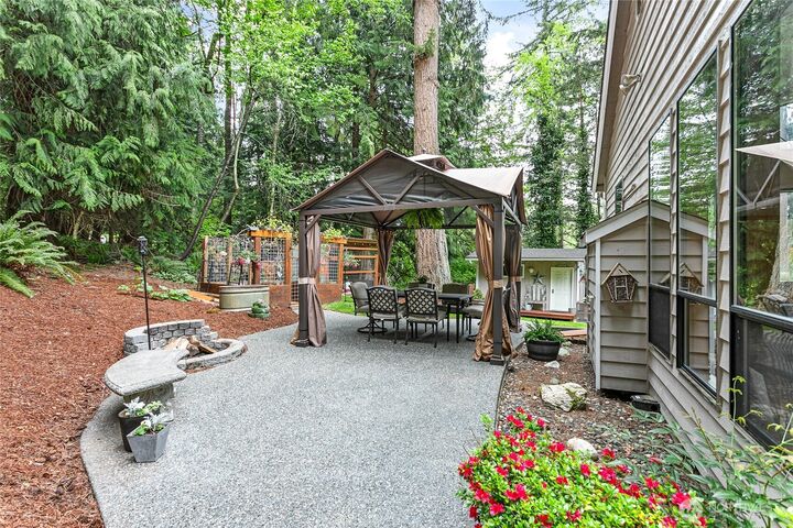 Property Photo: 2336 Northshore Road WA 98226