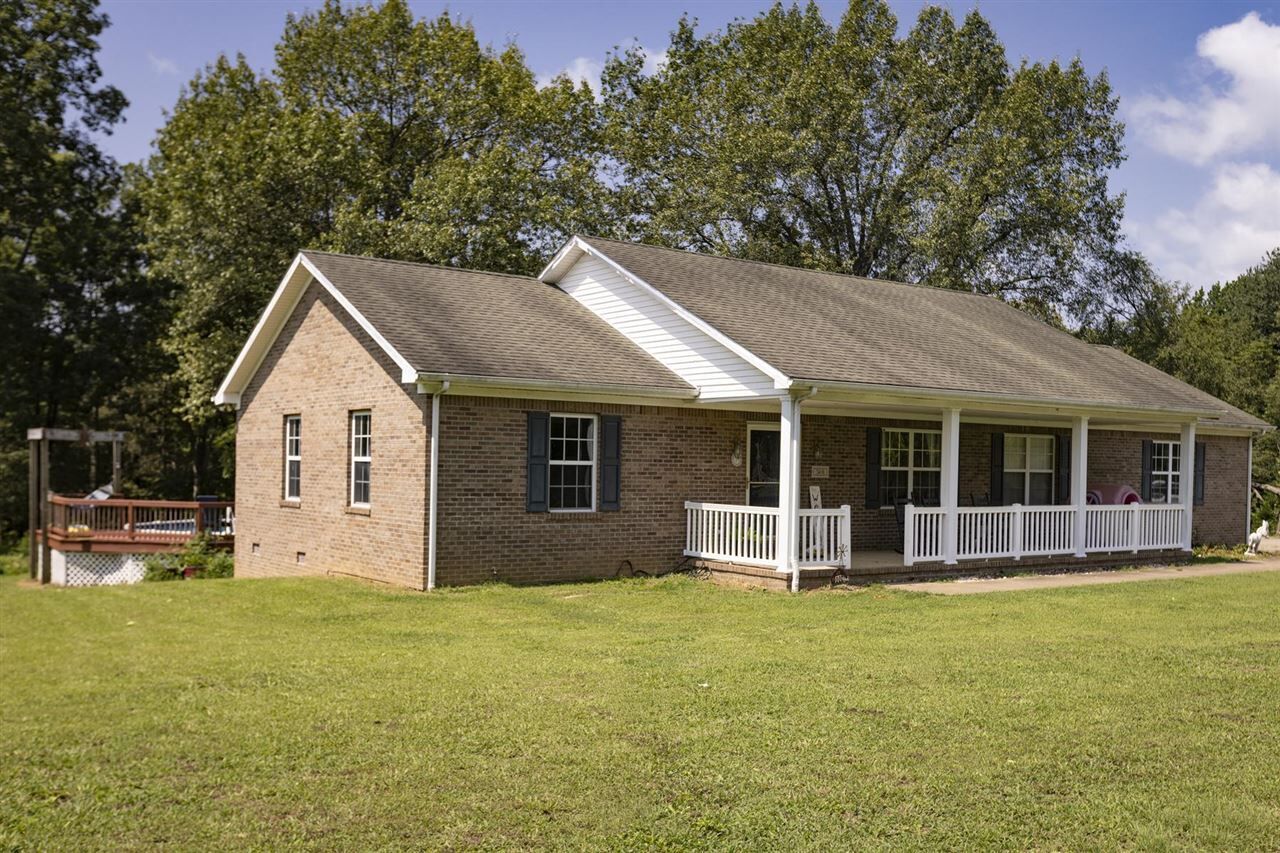 Property Photo:  501 C W Moore Road  KY 42171 