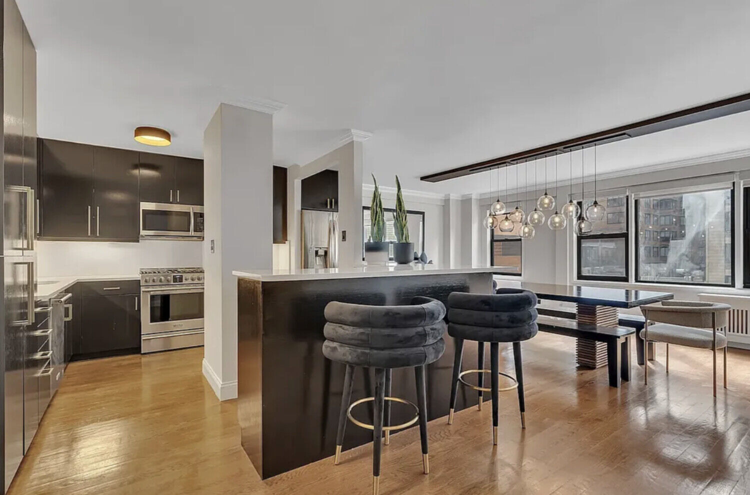 Property Photo: 333 E 34th Street 4de NY 10016