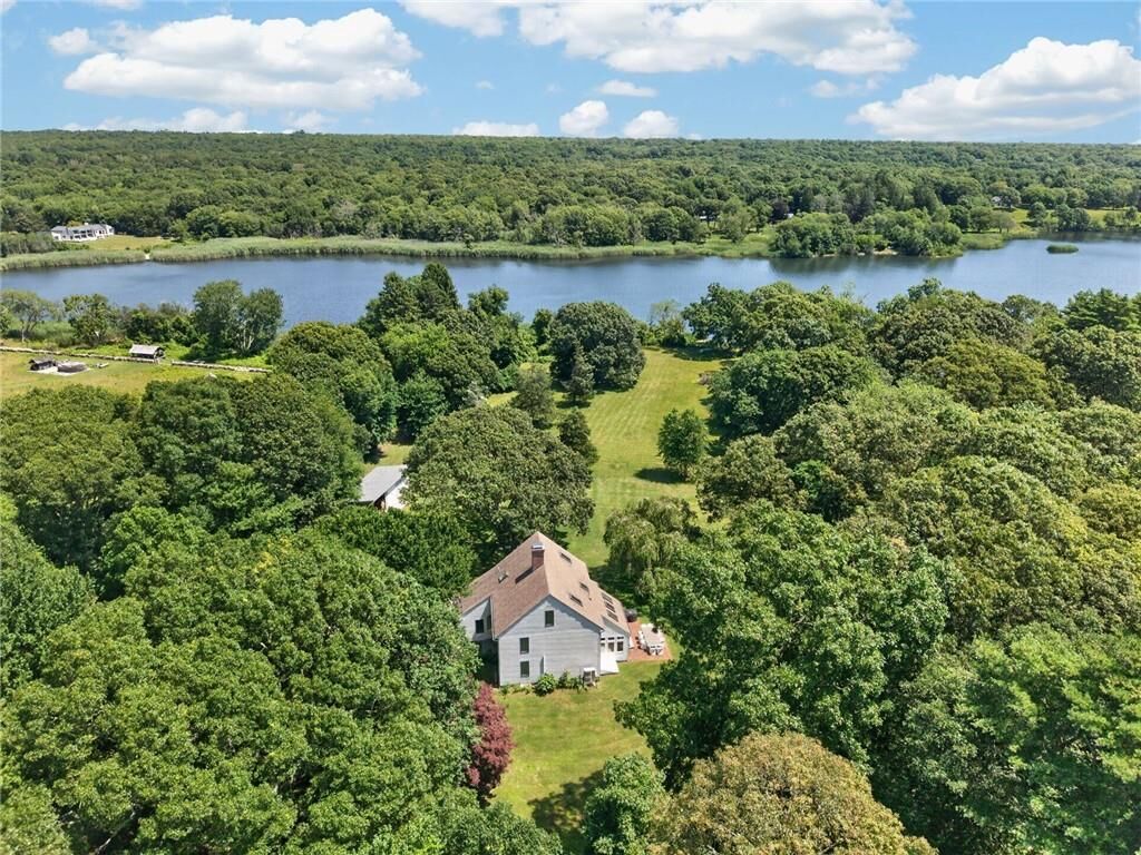 Property Photo:  20 Haffenreffer Lane  RI 02837 