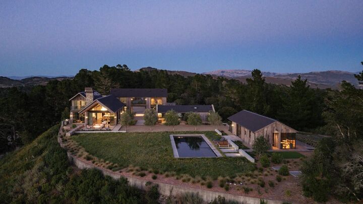 Property Photo:  38 Tehama  CA 93923 