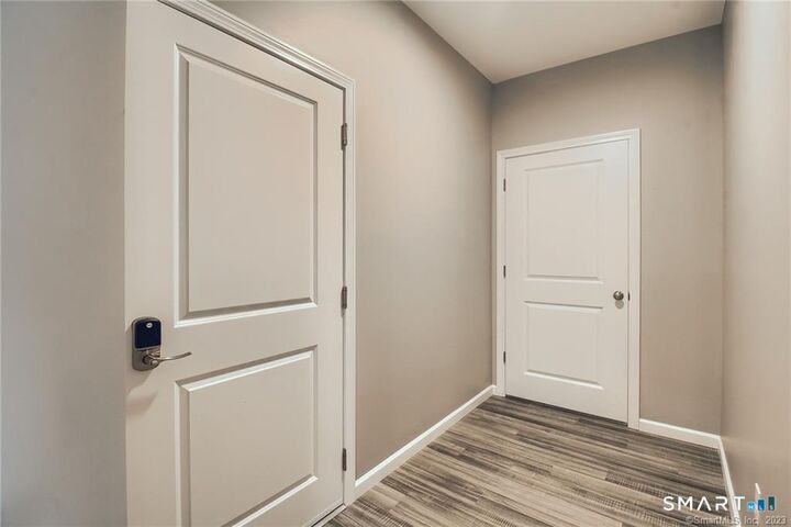 Property Photo:  9 Steele Boulevard 306  CT 06037 