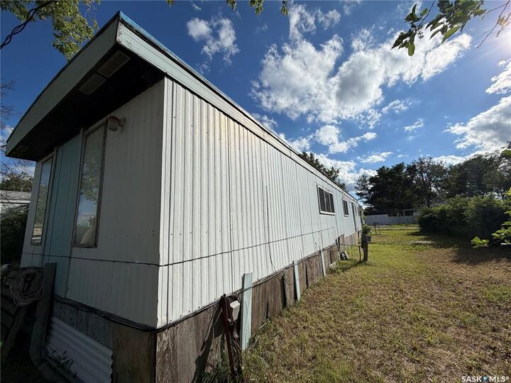 Property Photo:  2 Prairie Sun Court  SK S9H 3X6 