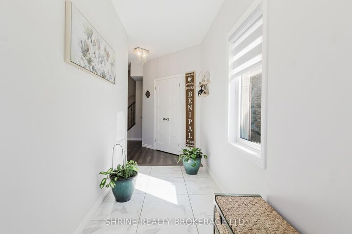 Property Photo:  4369 Lismer Lane  ON N6L 0E1 