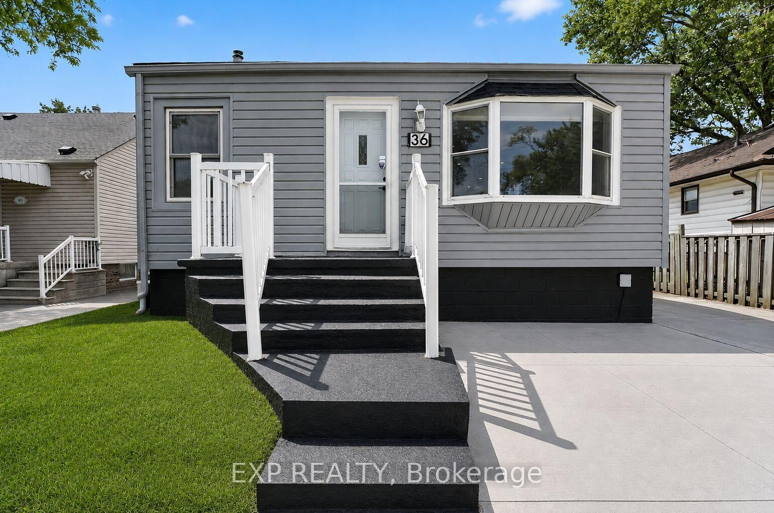 Property Photo: 36 Mahony Avenue ON L8H 3C5
