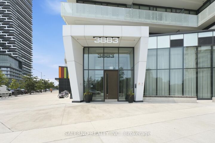 Property Photo:  3883 Quartz Road 5702  ON L5B 4M6 