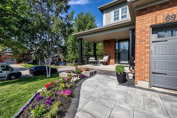 Property Photo:  69 Dodds Square  ON L1C 5N2 
