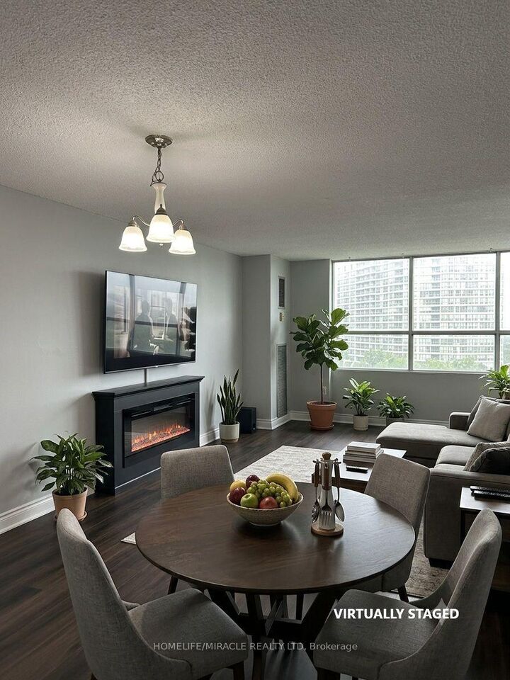 40 Panorama Court 807 — photo 1