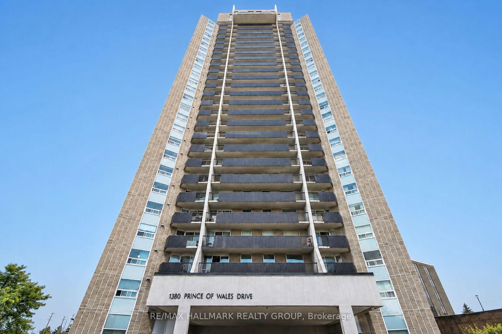 Property Photo: 1380 Prince Of Wales Drive 304 ON K2C 3N5