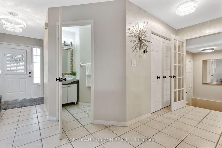 Property Photo:  913 Copper Leaf Crescent  ON N2E 3W1 