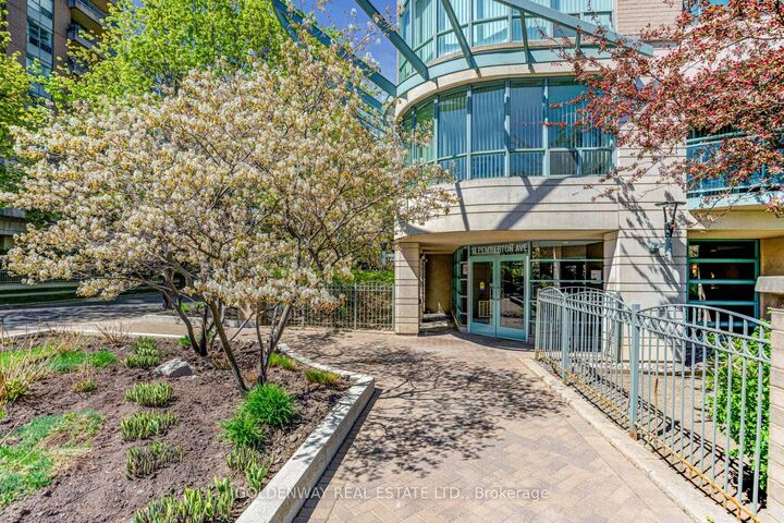Property Photo: 18 Pemberton Avenue 402 ON M2M 4K9