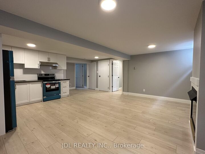 Property Photo:  46 Monique Crescent N Basement  ON L4M 6Y3 