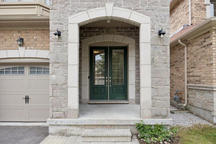 Property Photo:  668 McGregor Farm Trail  ON L3X 1C8 
