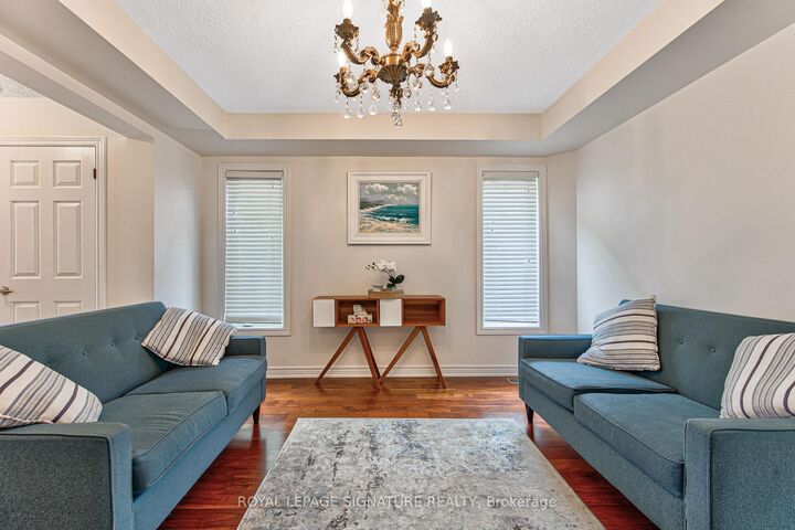 Property Photo:  270 Springvalley Crescent  ON L9C 0B4 