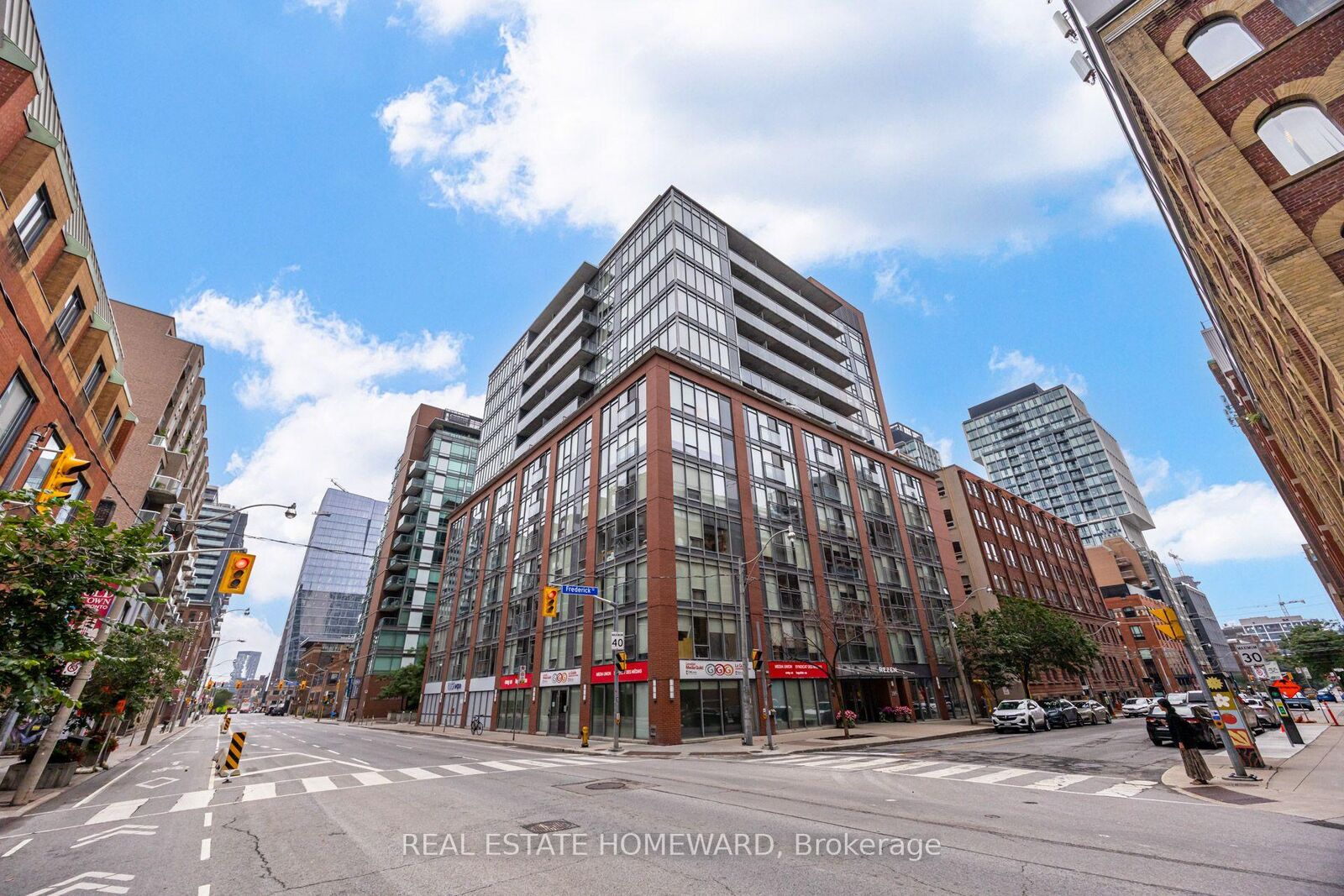 Property Photo:  205 Frederick Street 1001  ON M5A 4V3 