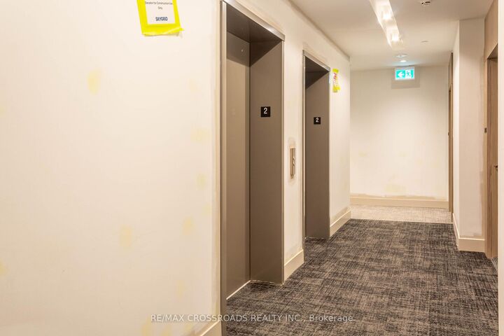 Property Photo:  1606 Charles Street 205  ON L1N 0P1 