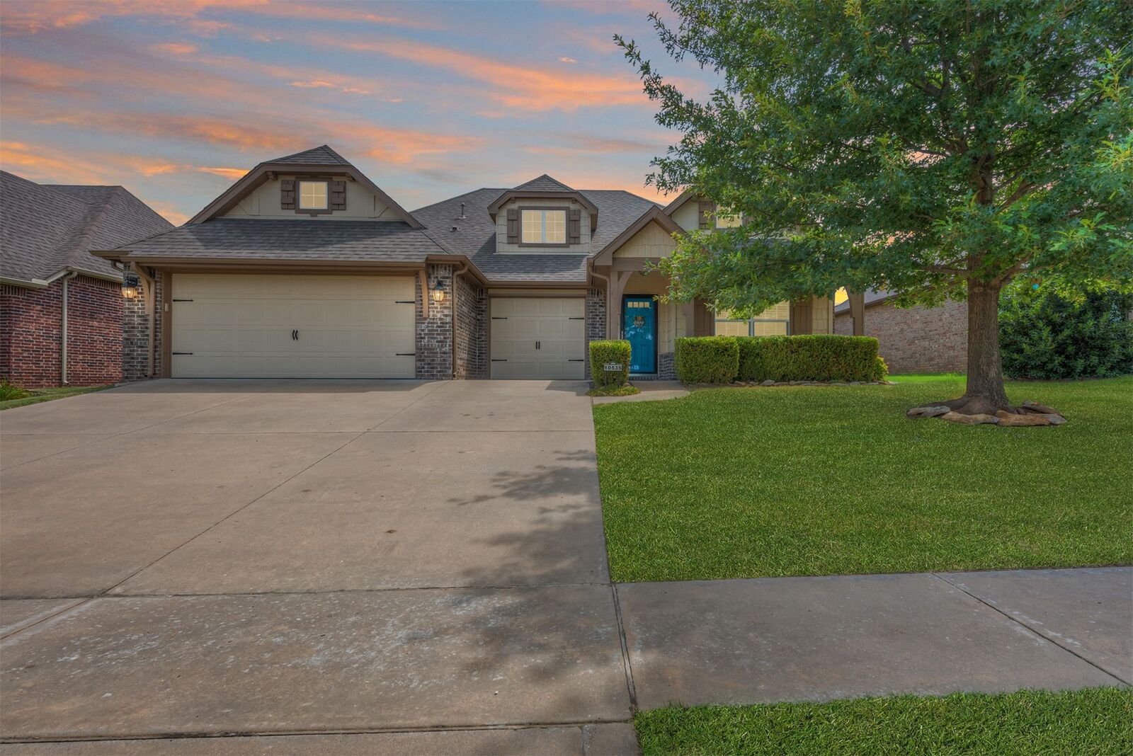 Property Photo: 10535 N 120th OK 74055