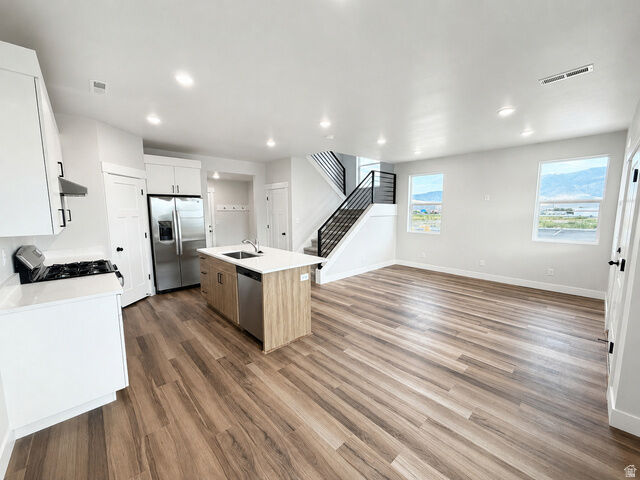 Property Photo:  1198 S Village Ln W A1  UT 84701 