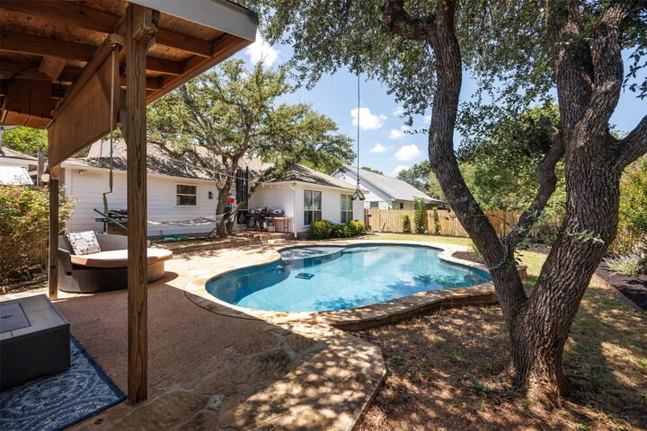 Property Photo:  8 Deer Ridge Road  TX 78676 