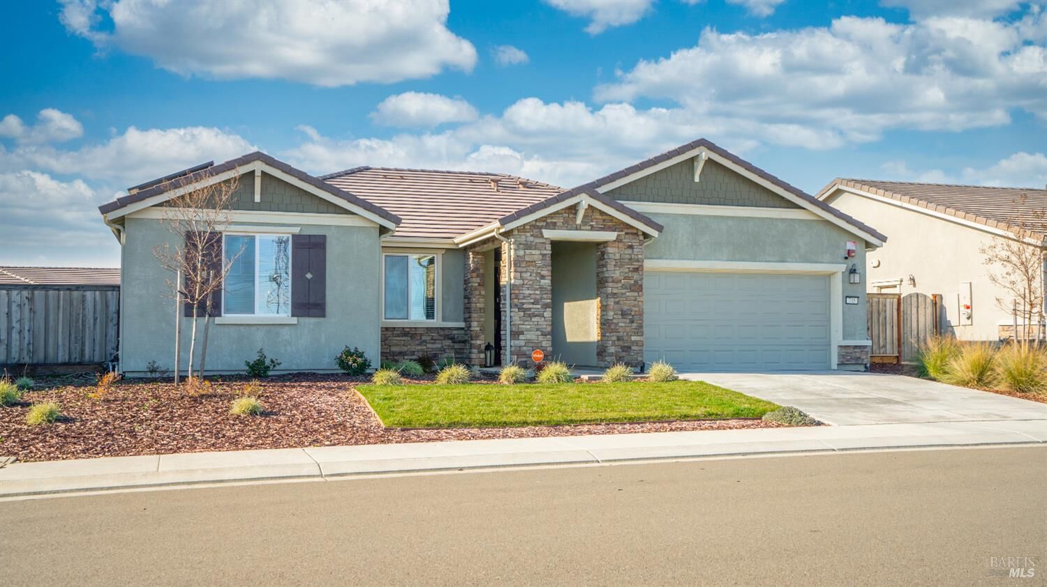 Property Photo: 745 Broadfork Circle CA 95687