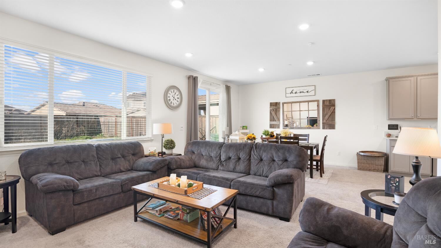 Property Photo: 745 Broadfork Circle CA 95687