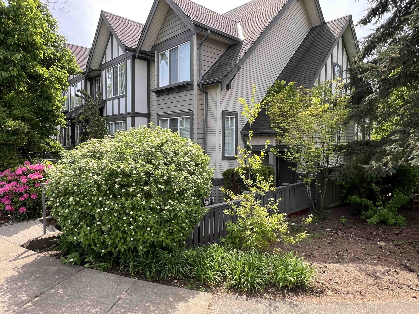 Property Photo:  20038 70 Avenue 6  BC V2Y 0B4 