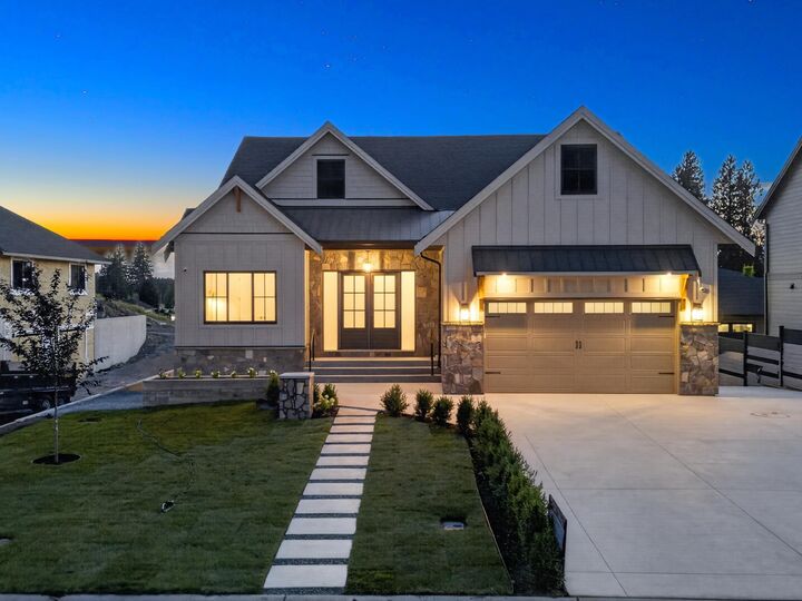 10013 Trillium Way — photo 1