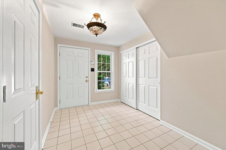 Property Photo:  1 Forsythia Court  PA 19444 