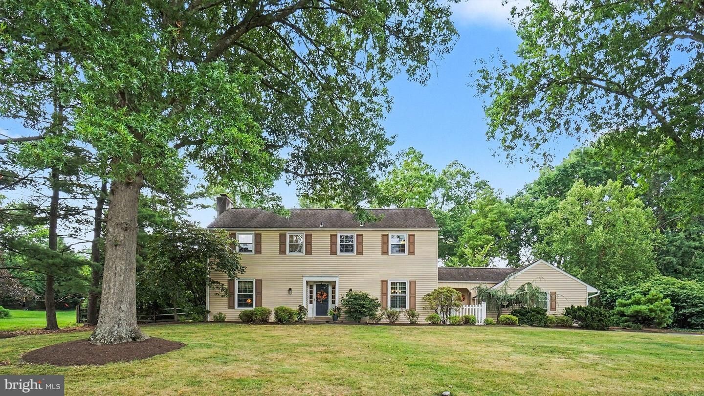 Property Photo: 176 Gwynedd Manor Road PA 19454