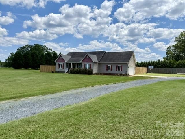 Property Photo: 274 Cruse Road NC 28146