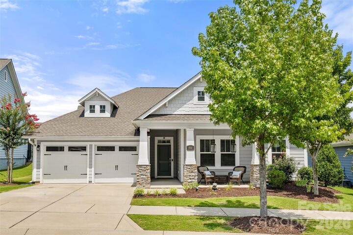 Property Photo:  1916 Felts Parkway  SC 29715 
