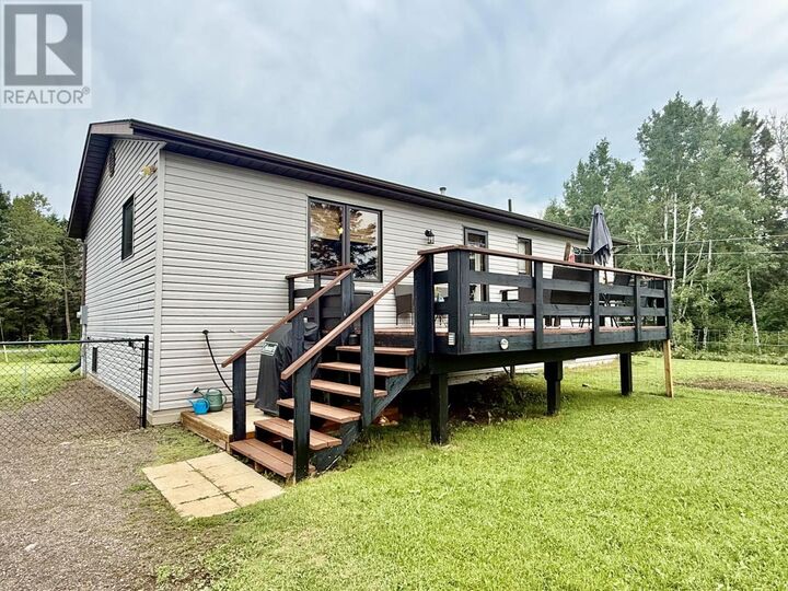 Property Photo: 460 Nicholetts Rd ON P0T 2G0