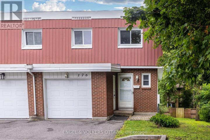 Property Photo: 176 Birch Hill Private ON K1K 3Y5