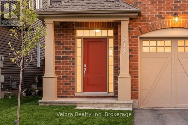 Property Photo: 518 Vivera Place ON K2S 0W2