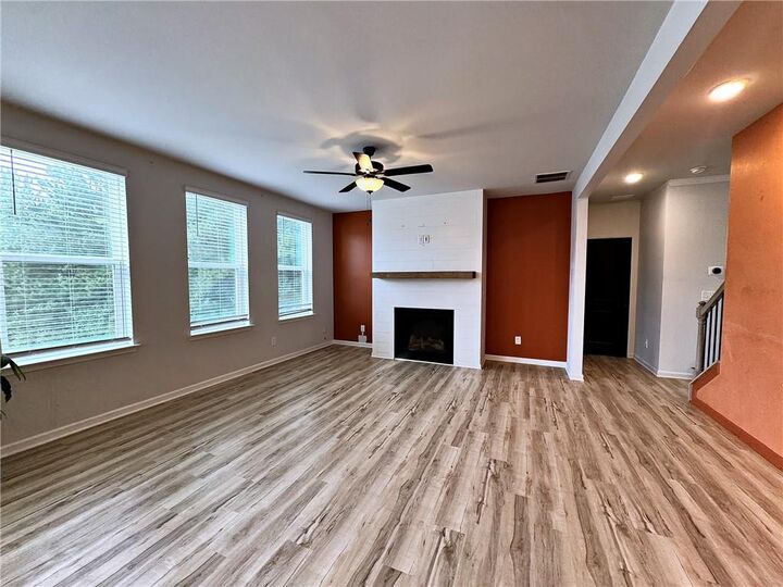 Property Photo: 115 Camdale Court GA 30252