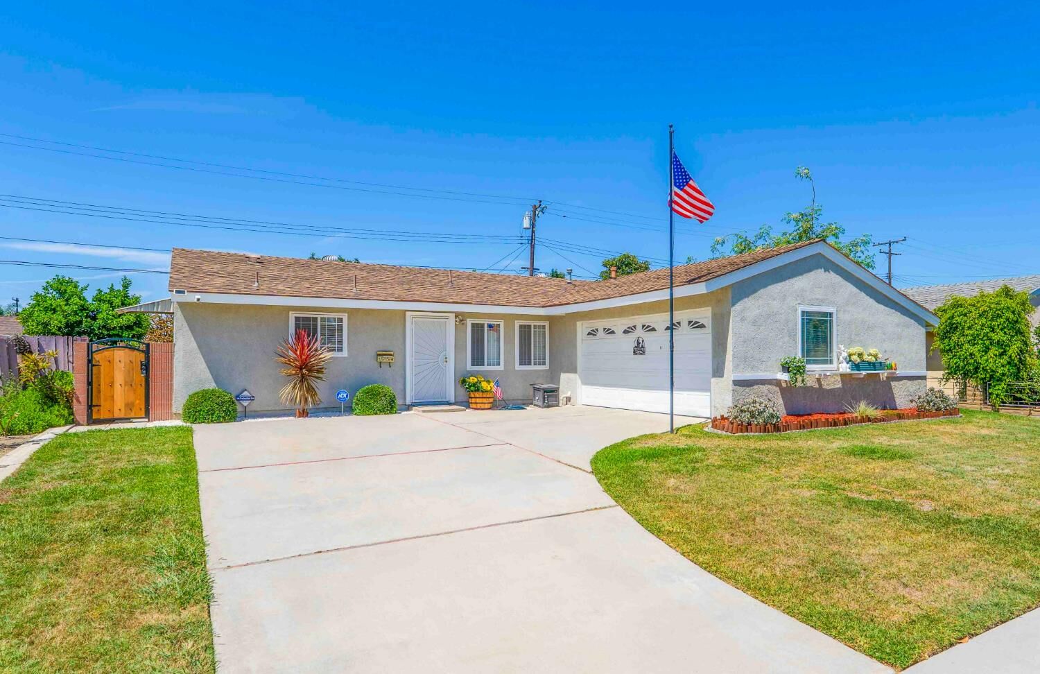 Property Photo: 5161 Marion Avenue CA 90630