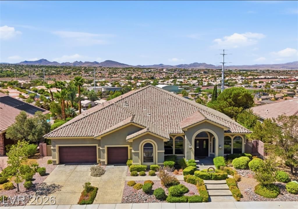 Property Photo: 2266 Driftwood Tide Avenue NV 89052