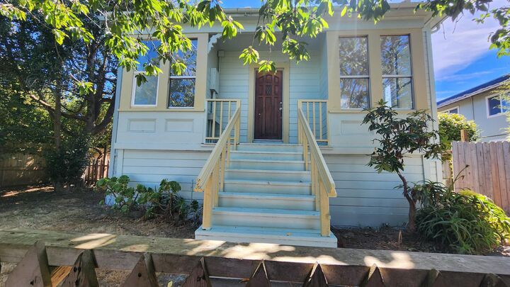 Property Photo: 2025 California Street CA 95501