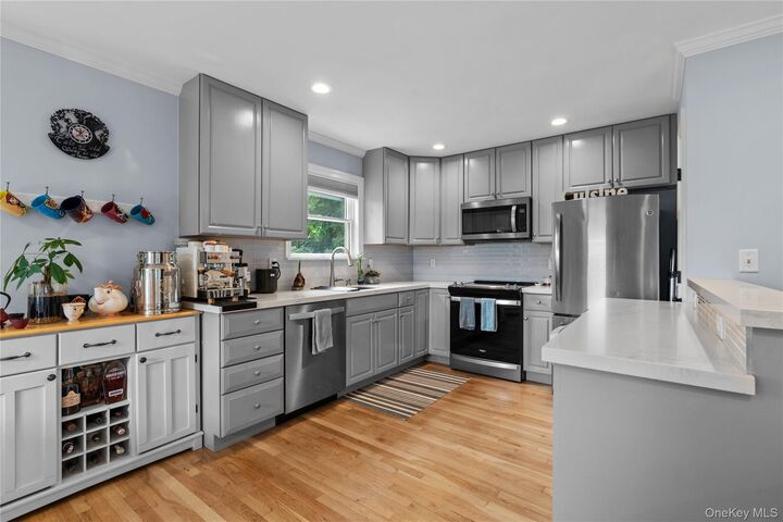 Property Photo: 36 Grandview Drive NY 10541