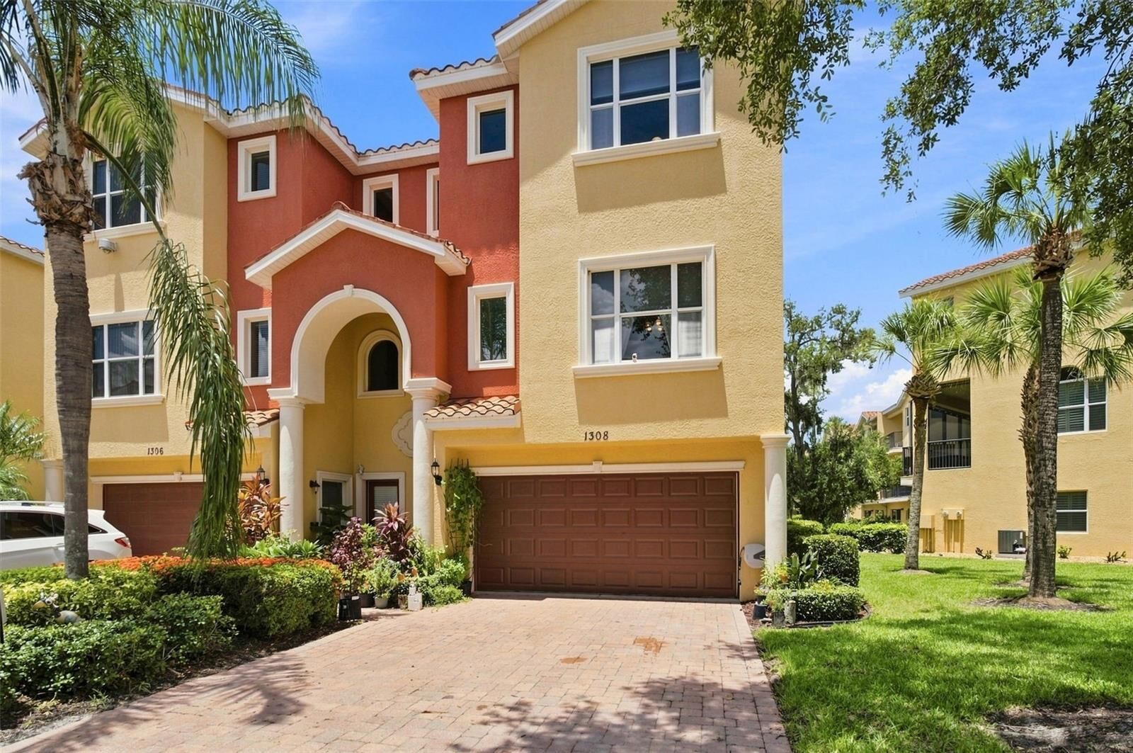 Property Photo: 1308 3rd Street Circle E FL 34221