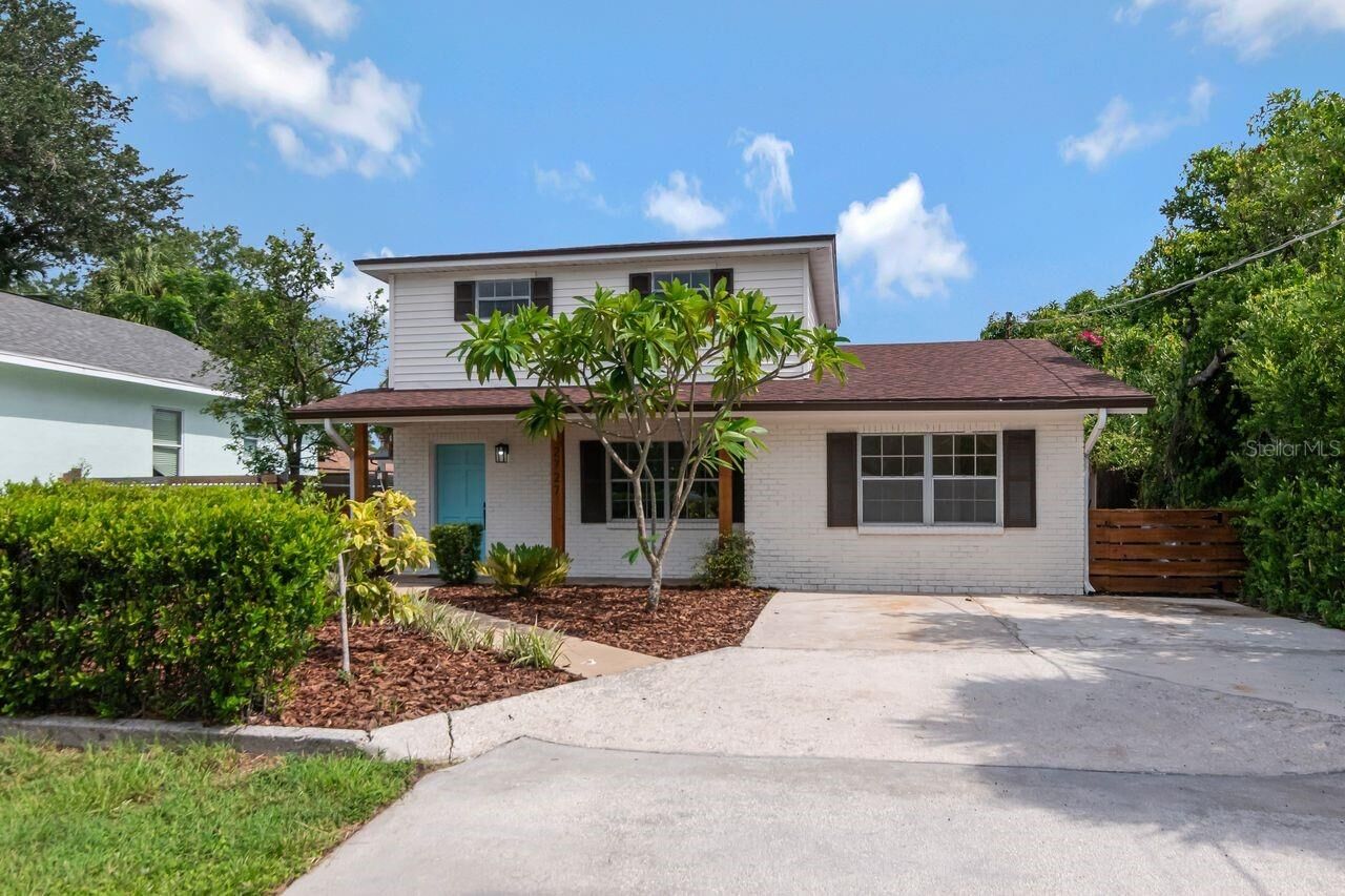 Property Photo:  2727 W Spruce Street  FL 33607 