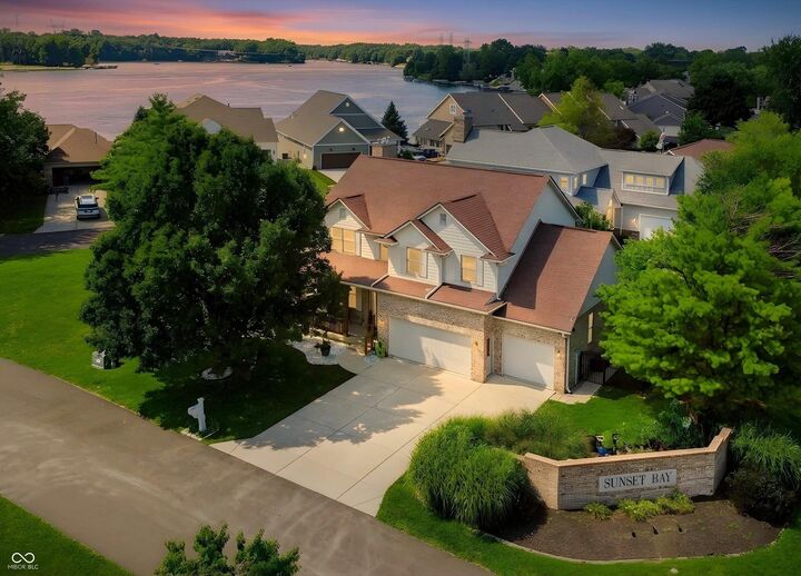 Property Photo: 1020 Sunset Bay IN 46034