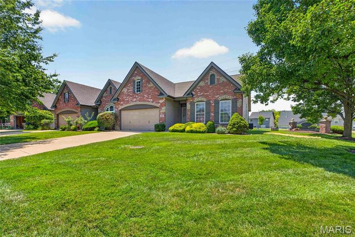 Property Photo: 115 Long And Winding Road MO 63376