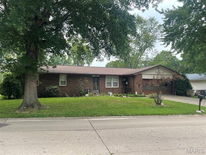 Property Photo: 3126 Wisteria Street MO 63701