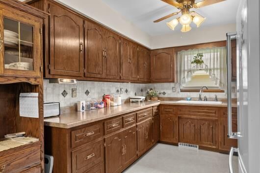 Property Photo:  4321 Knuell St  WI 54220 