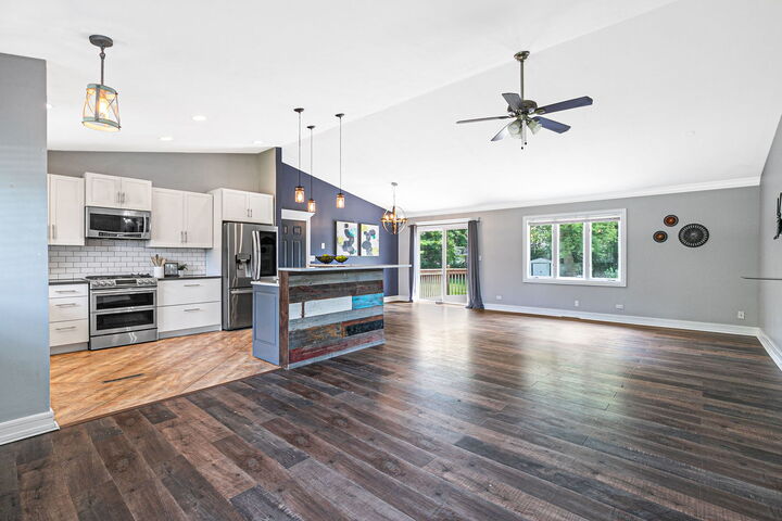 Property Photo: 12715 W Sallmon Avenue IL 60087