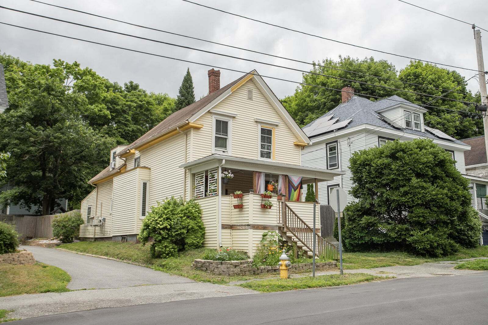 Property Photo:  267 Pine Street  ME 04401 